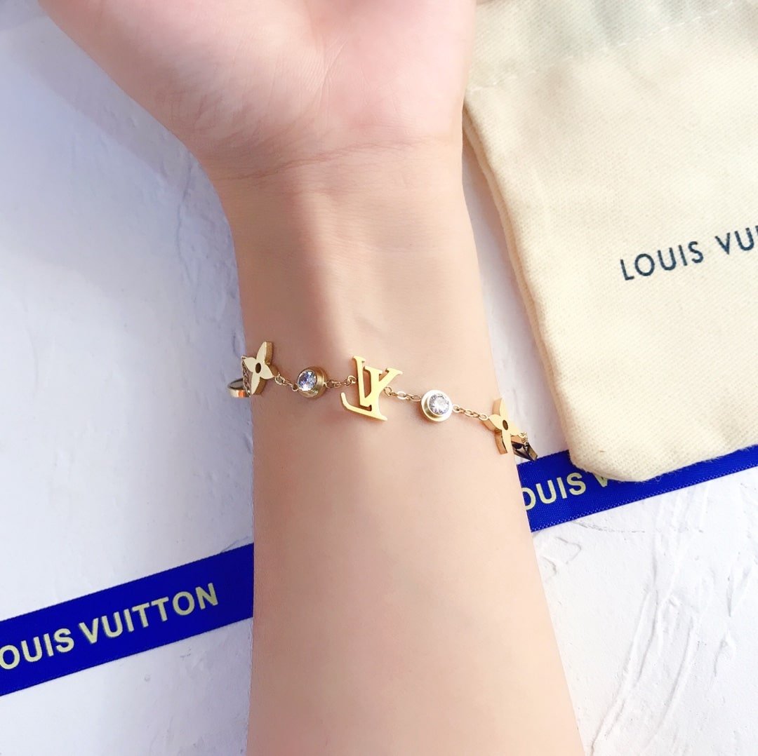 L0vis Vvtt0n Idylle Blossom Bracelet Gold Tone